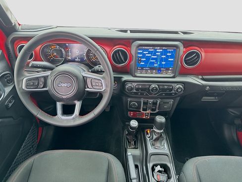 Used 2023 Jeep Wrangler Unlimited Rubicon AWD/4WD image 14