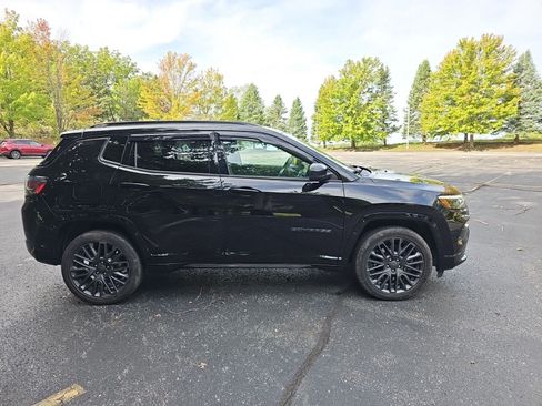 Used 2023 Jeep Compass High Altitude w/ Driver Assist Group I AWD/4WD image 7