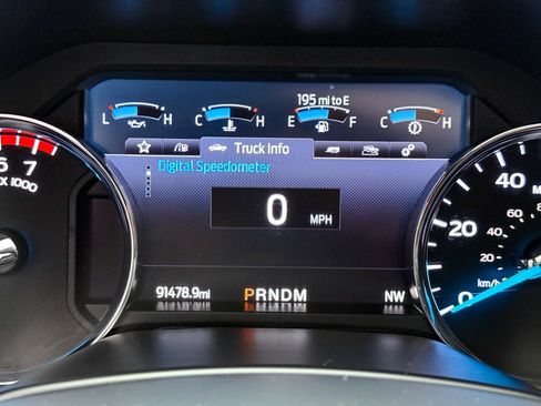 Certified 2022 Ford F350 Platinum w/ Tremor Off-Road Package image 44