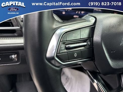 Used 2026 Chevrolet Traverse LT w/ Driver Confidence Package FWD image 22