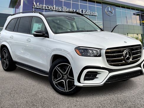 New 2026 Mercedes-Benz GLS 450 4MATIC image 1