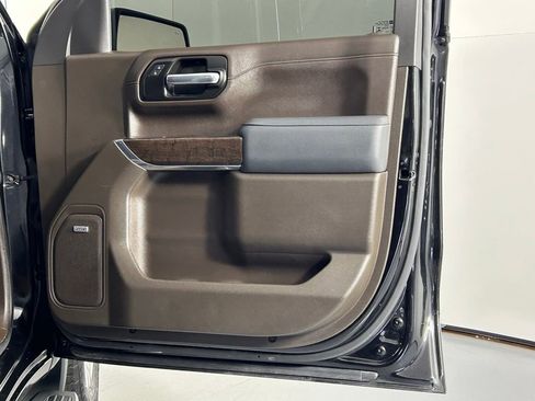 Used 2021 GMC Sierra 1500 Denali AWD/4WD image 10