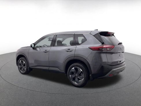 Used 2025 Nissan Rogue SV AWD/4WD image 7