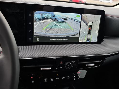 New 2026 Nissan Kicks SR w/ Cold Weather Package image 12