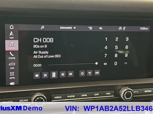 Used 2020 Porsche Macan S image 35