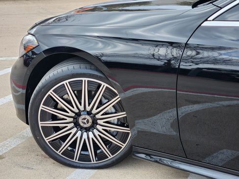 Certified 2024 Mercedes-Benz CLE 450 4MATIC Cabriolet image 6