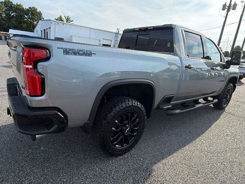 New 2026 Chevrolet Silverado 3500 LTZ w/ LTZ Plus Package AWD/4WD image 9