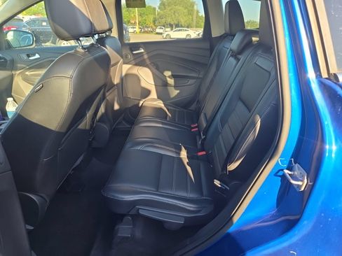 Used 2017 Ford Escape Titanium AWD/4WD image 4