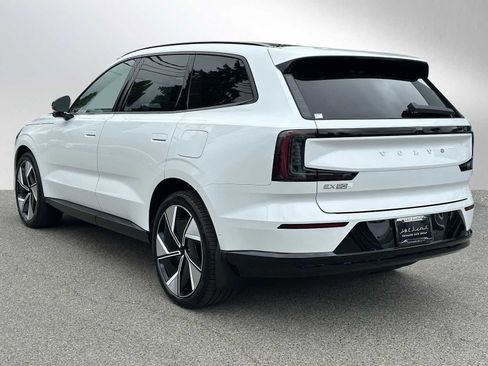 New 2025 Volvo EX90 Ultra image 5
