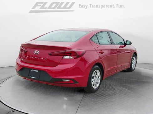 Used 2019 Hyundai Elantra SE image 9