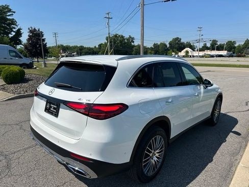 Used 2026 Mercedes-Benz GLC 300 4MATIC image 5