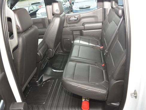 Used 2019 Chevrolet Silverado 1500 W/T w/ Trailering Package image 13