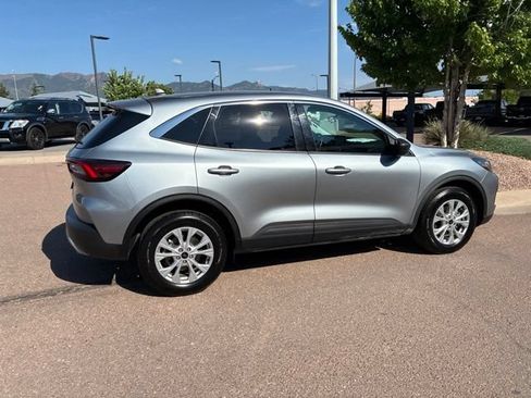 Used 2024 Ford Escape Active AWD/4WD image 10