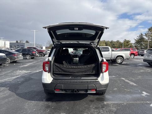 Used 2023 Ford Explorer Timberline w/ Timberline Technology Package image 12