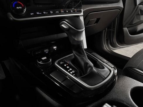 Used 2023 Kia Seltos S w/ Navigation Package image 32