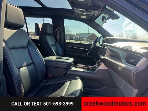 Used 2021 GMC Yukon Denali w/ Denali Ultimate Package image 12