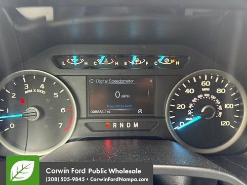 Used 2018 Ford F150 XLT w/ Equipment Group 302A Luxury AWD/4WD image 9
