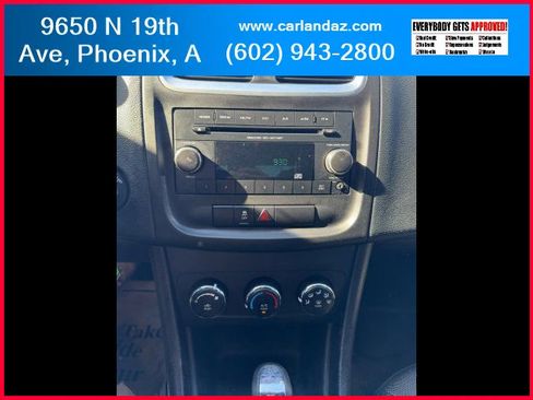 Used 2013 Dodge Avenger SE image 12