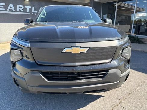 Used 2024 Chevrolet Silverado EV W/T AWD/4WD image 2