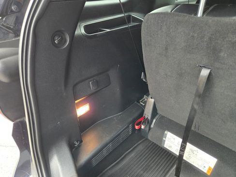 Used 2019 Ford Explorer XLT w/ Equipment Group 202A image 61