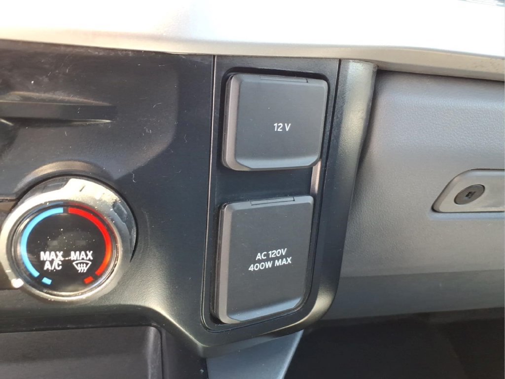 Used 2024 Ford F250 XLT w/ FX4 Off-Road Package AWD/4WD image 11