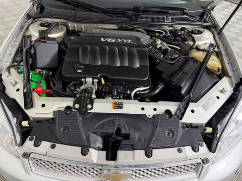 Used 2012 Chevrolet Impala LT w/ LT Sunroof Package FWD image 25