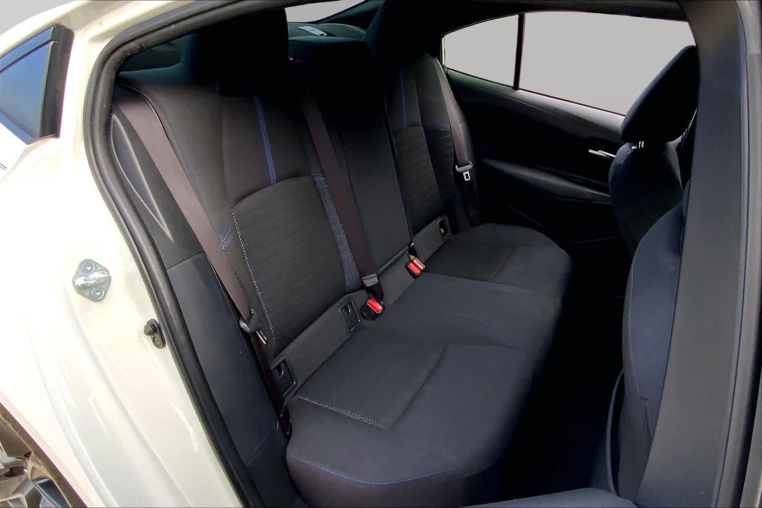 Used 2021 Toyota Corolla SE FWD image 19