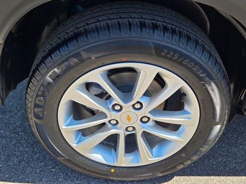 Used 2024 Chevrolet TrailBlazer LS w/ LS Convenience Package FWD image 10