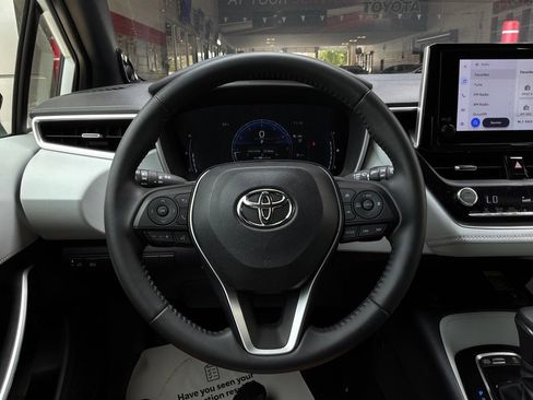 Used 2023 Toyota Corolla XSE FWD image 37