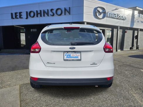 Used 2015 Ford Focus SE image 8