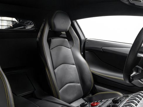 Used 2014 Lamborghini Aventador LP 700-4 image 22