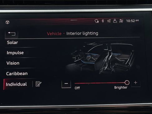 Used 2019 Audi Q8 Prestige w/ Adaptive Chassis Package AWD/4WD image 27