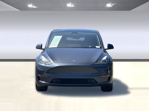 Used 2025 Tesla Model Y Long Range AWD/4WD image 5