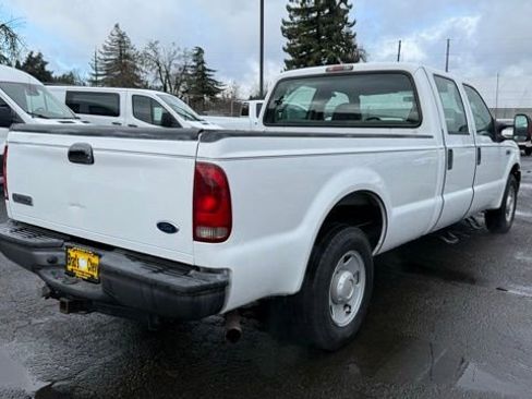 Used 2006 Ford F250 2WD Crew Cab Super Duty image 4