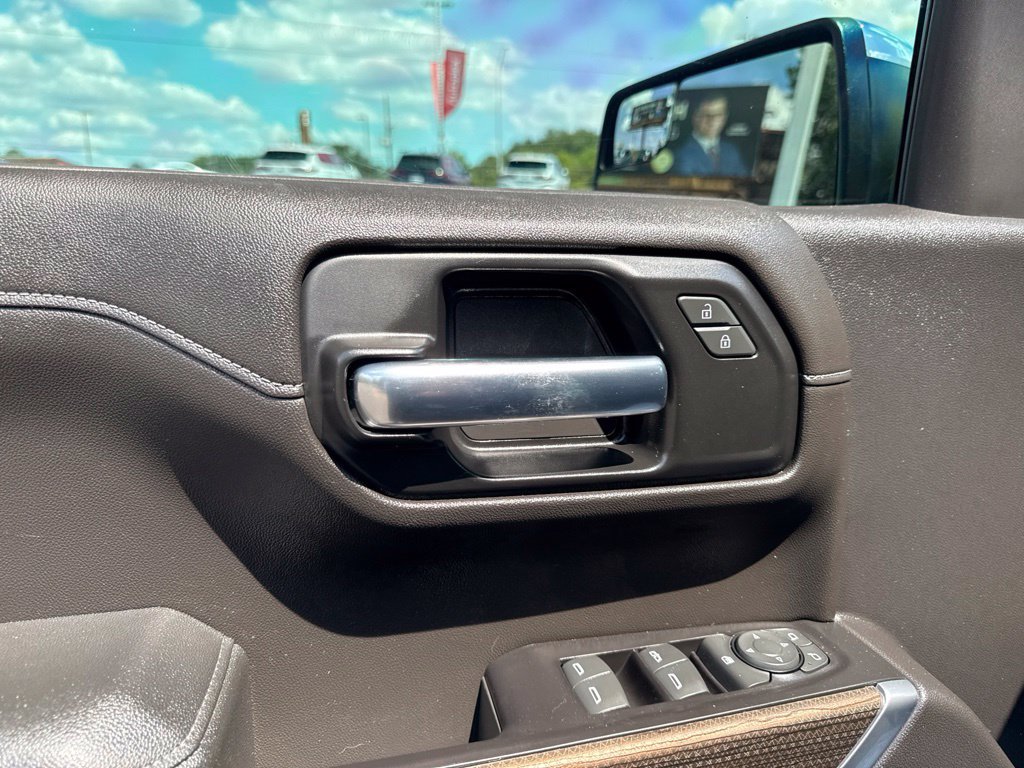 Used 2020 Chevrolet Silverado 1500 LT w/ Texas Edition RWD image 11