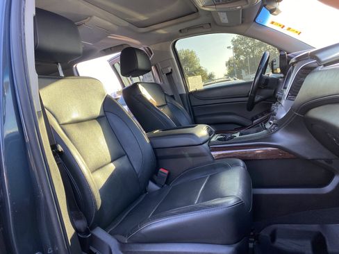 Used 2019 GMC Yukon XL SLT w/ Open Road Package image 32