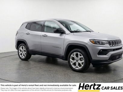 Used 2025 Jeep Compass Latitude