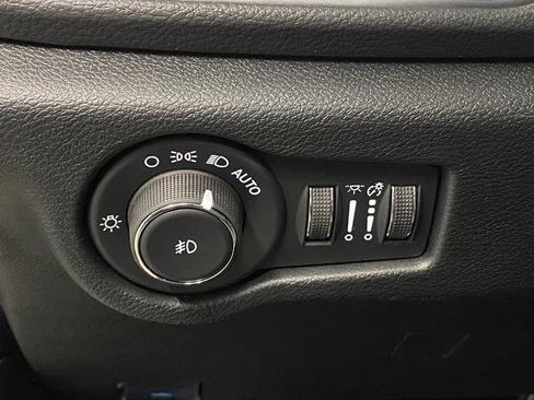 New 2026 Chrysler Pacifica Limited w/ S Appearance Package AWD/4WD image 25