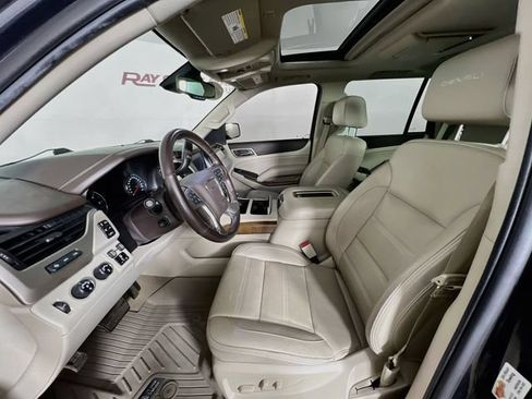 Used 2020 GMC Yukon Denali w/ Denali Ultimate Package AWD/4WD image 10