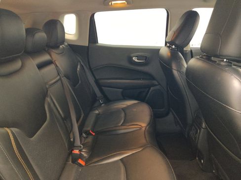 Used 2019 Jeep Compass Limited AWD/4WD image 19