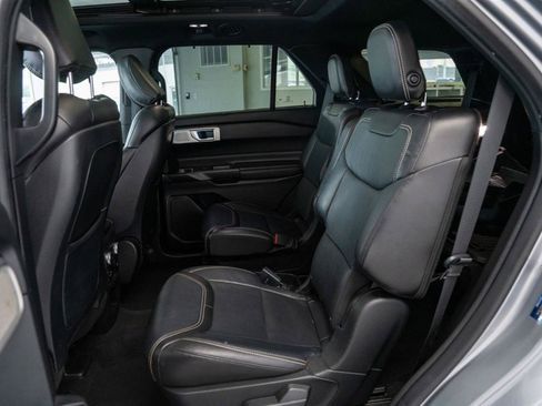 Used 2020 Ford Explorer ST w/ ST Street Pack AWD/4WD image 12