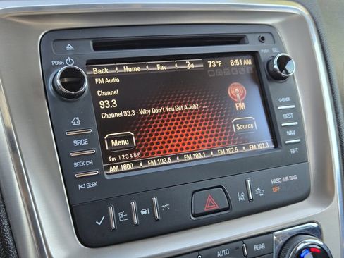 Used 2015 GMC Acadia Denali AWD/4WD image 11