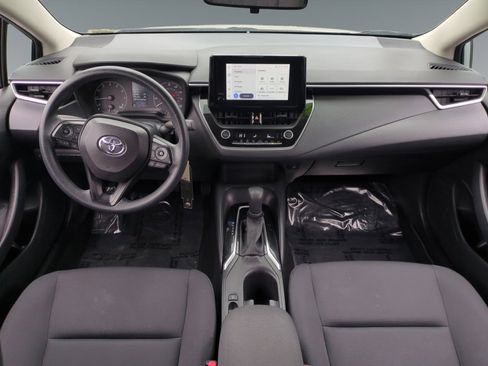 Used 2023 Toyota Corolla LE image 10