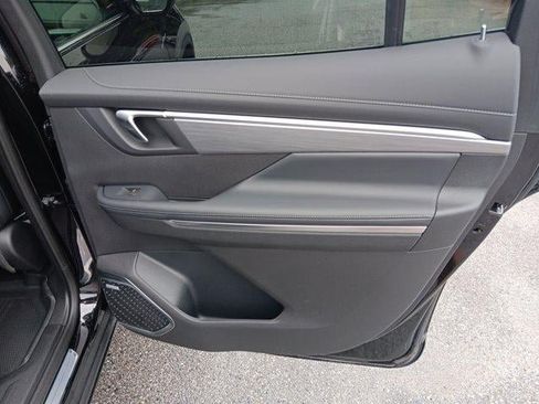 New 2026 Buick Enclave Preferred w/ LPO, Floor Liner Package FWD image 16