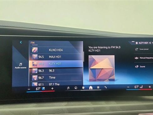 Used 2025 BMW i7 eDrive50 image 48