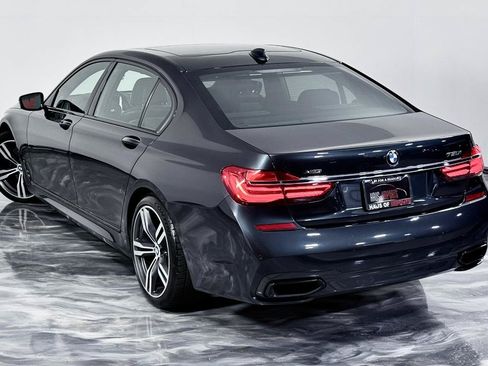 Used 2016 BMW 750i xDrive AWD/4WD image 12