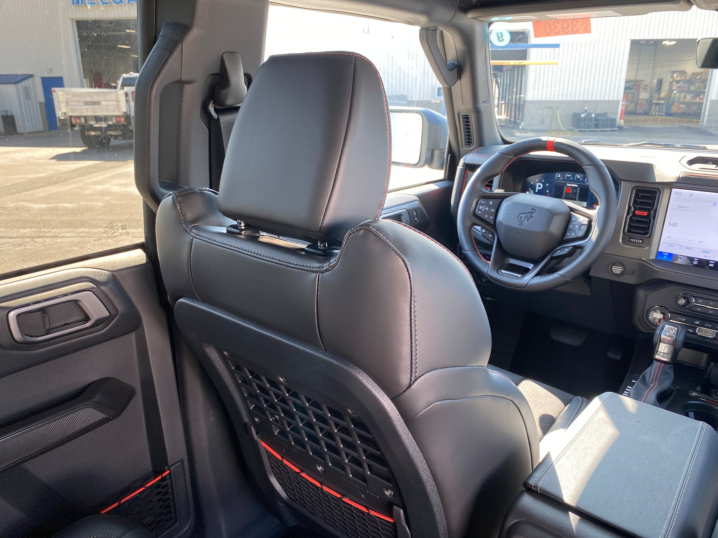 New 2026 Ford Bronco Raptor AWD/4WD image 30