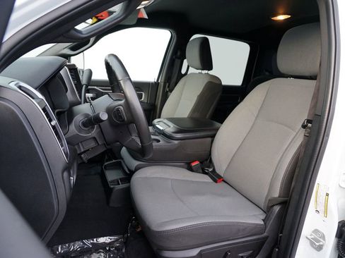 Used 2024 RAM 2500 Big Horn image 13