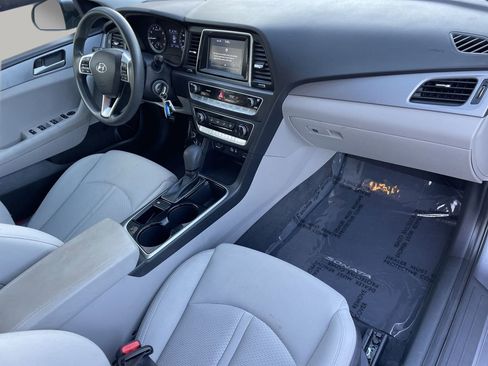 Used 2019 Hyundai Sonata SE image 11