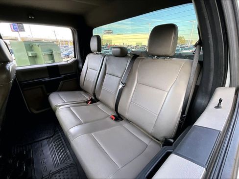 Used 2020 Ford F250 XL w/ Power Equipment Group image 20